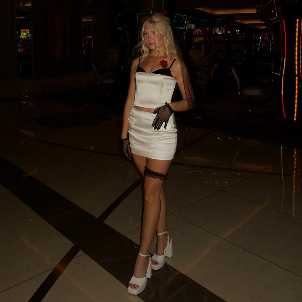 Aritzia Set- Skirt and Top - Picture 3 of 3